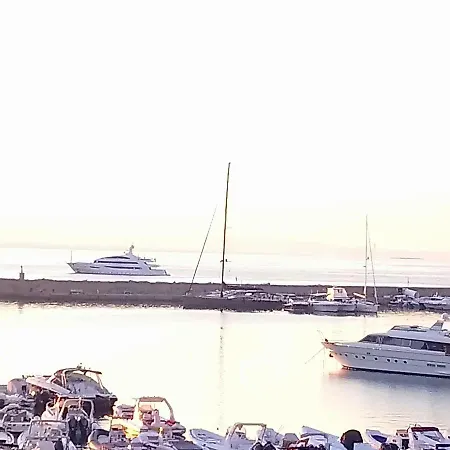 Hotel Bi 3*