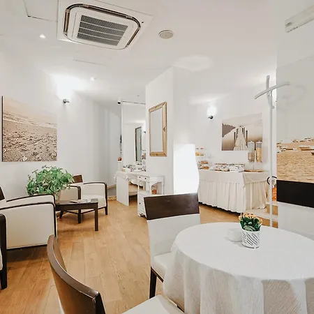 Hotel Bi