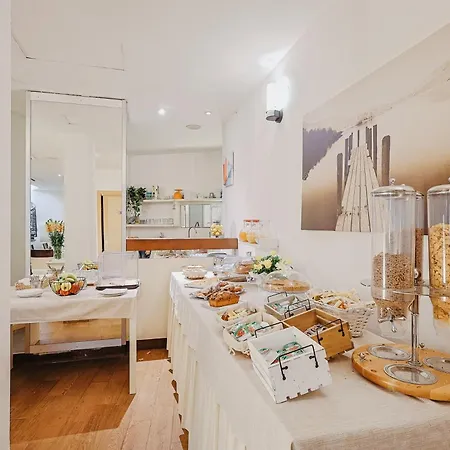 Hotel Bi