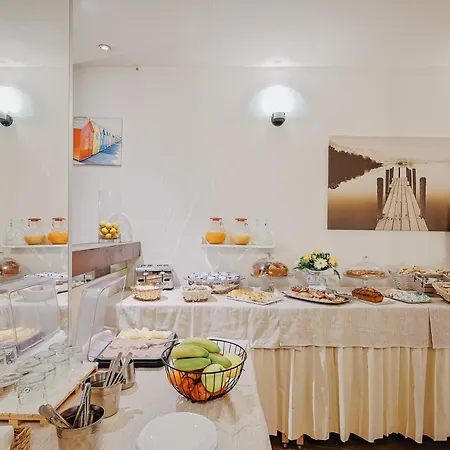 Hotel Bi 3*