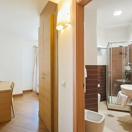 Bi Hotel 3*