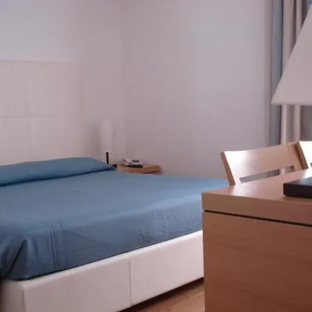 Hotel Bi